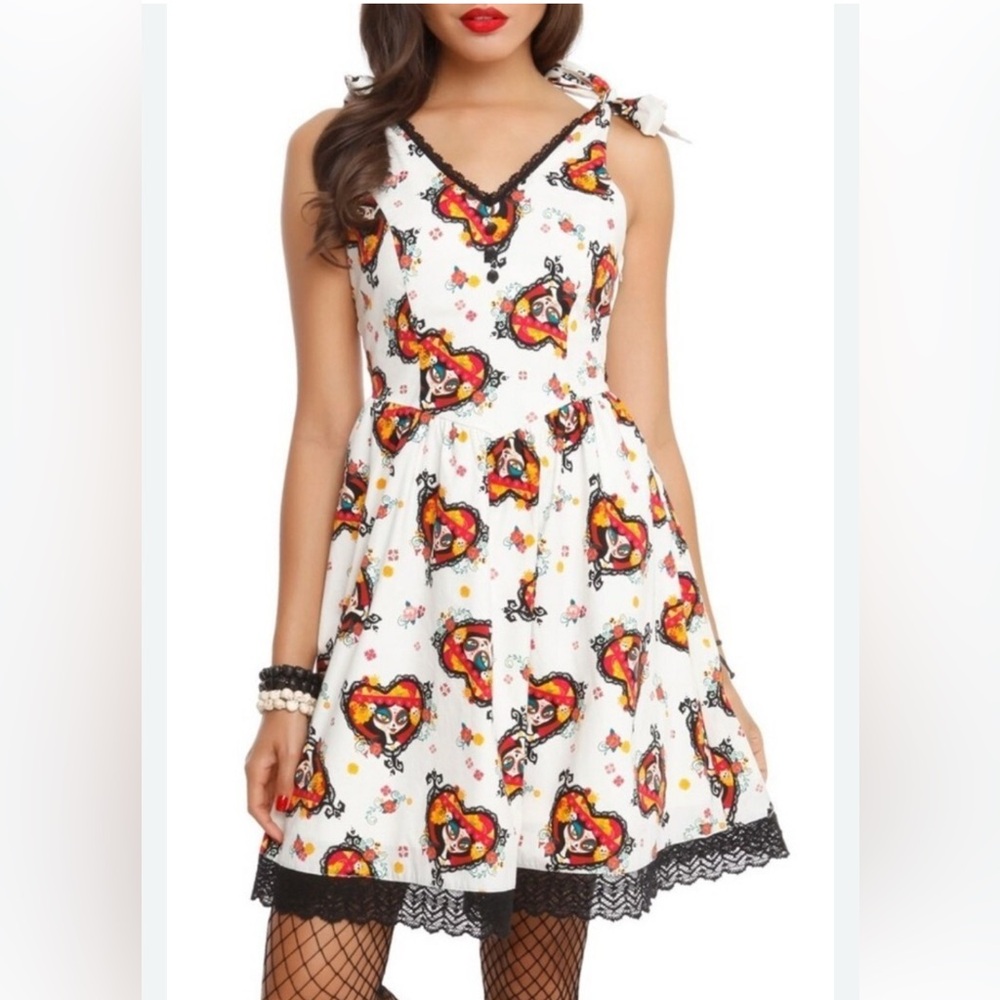 Hot Topic The Book Of Life LaMuerte Dress Side Zip Lace Trim Sz S lace trim